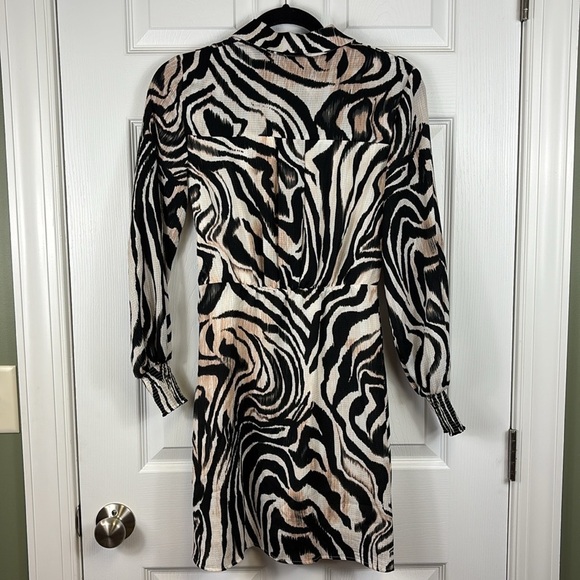 NWT By Anthropologie graphic print mini dress sz 2 - Picture 13 of 14